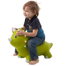 Animal Saltarin de dinosaurio triceratops - Verde - HearthSong (Edad 18 meses - 3 años)